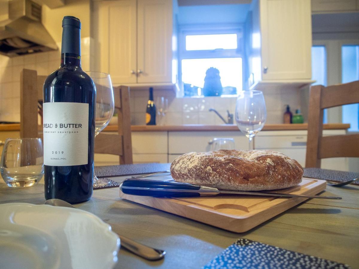 The Beeches - Chatsworth Apartment No 1 - Sleeps 2 Baslow Bagian luar foto