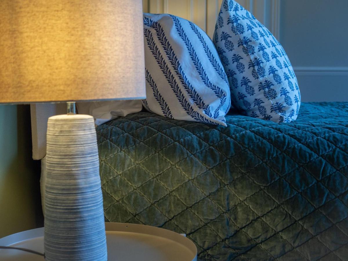 The Beeches - Chatsworth Apartment No 1 - Sleeps 2 Baslow Bagian luar foto