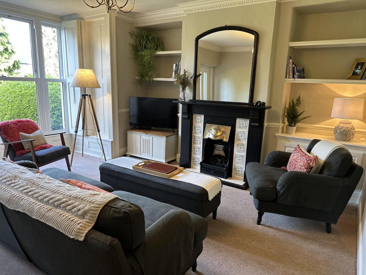 The Beeches - Chatsworth Apartment No 1 - Sleeps 2 Baslow Bagian luar foto