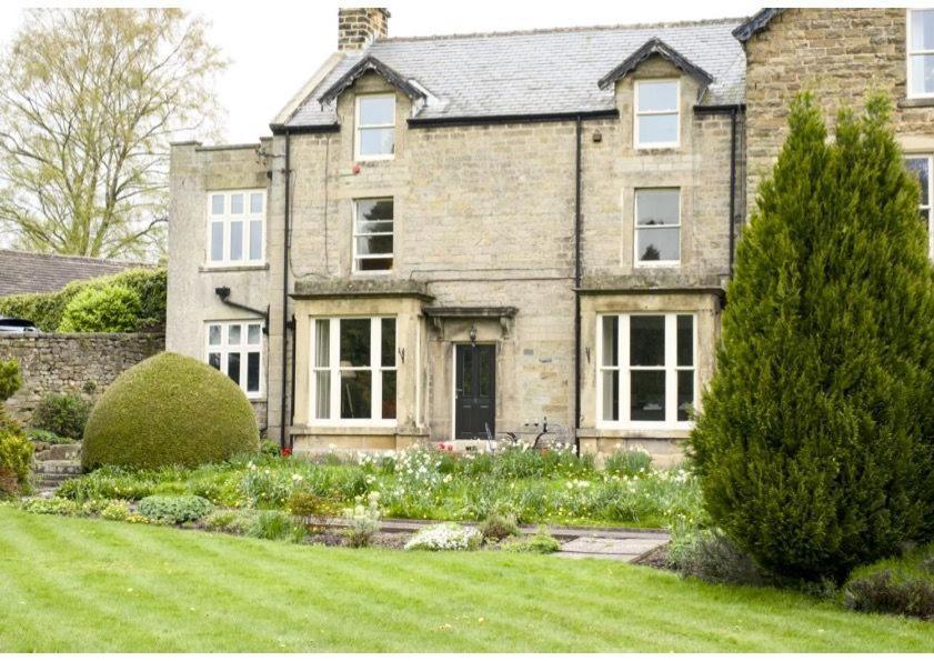 The Beeches - Chatsworth Apartment No 1 - Sleeps 2 Baslow Bagian luar foto